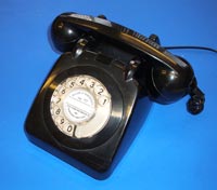 GPO 706 Black rotary dial telephone