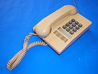 9701 Tremolo Telephone